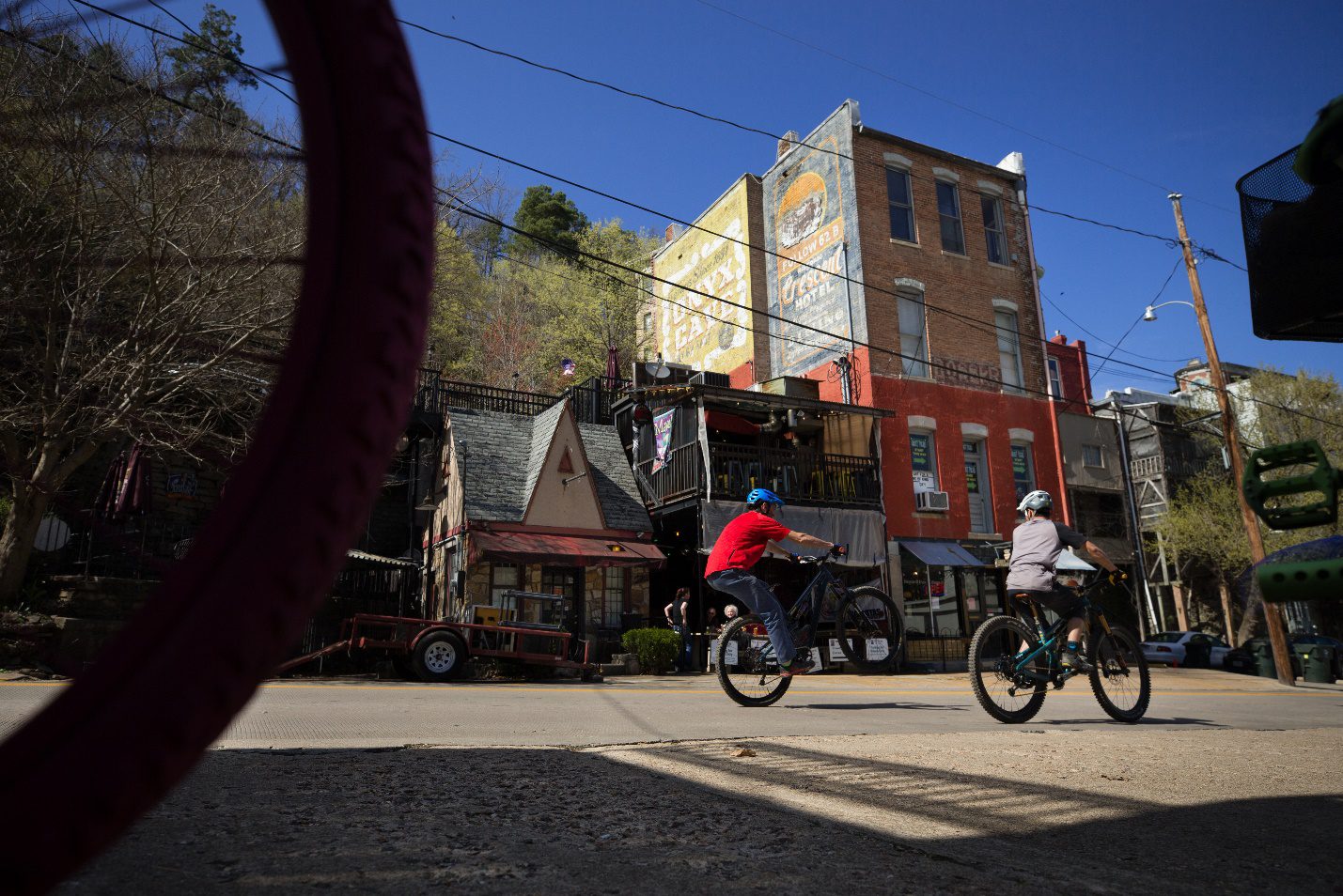 ‘A Mountain Town Vibe:’ Eureka Springs